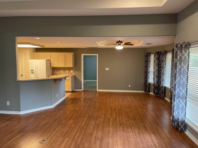 Building Photo - 165 Turkey Run