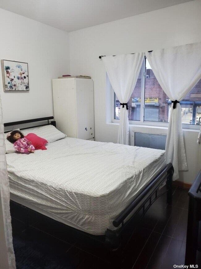 Foto del edificio - 105-5 Northern Blvd