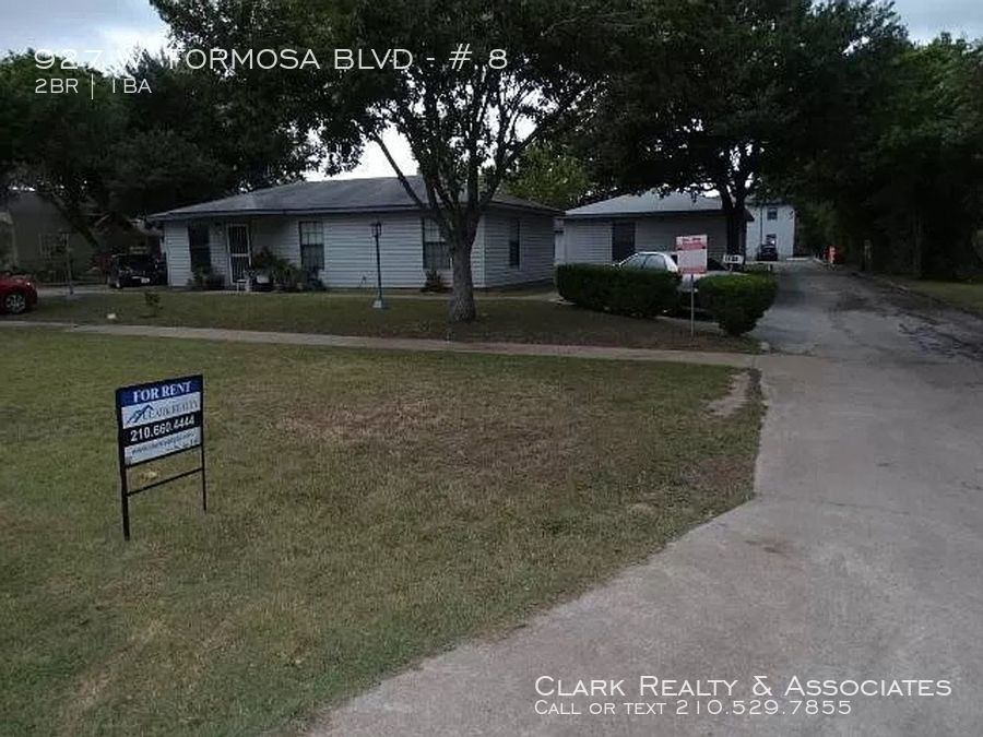 Primary Photo - 927 W. Formosa #8, San Antonio, TX. 78221