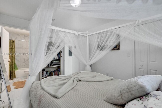 Foto del edificio - 1712 NW 76th Ter