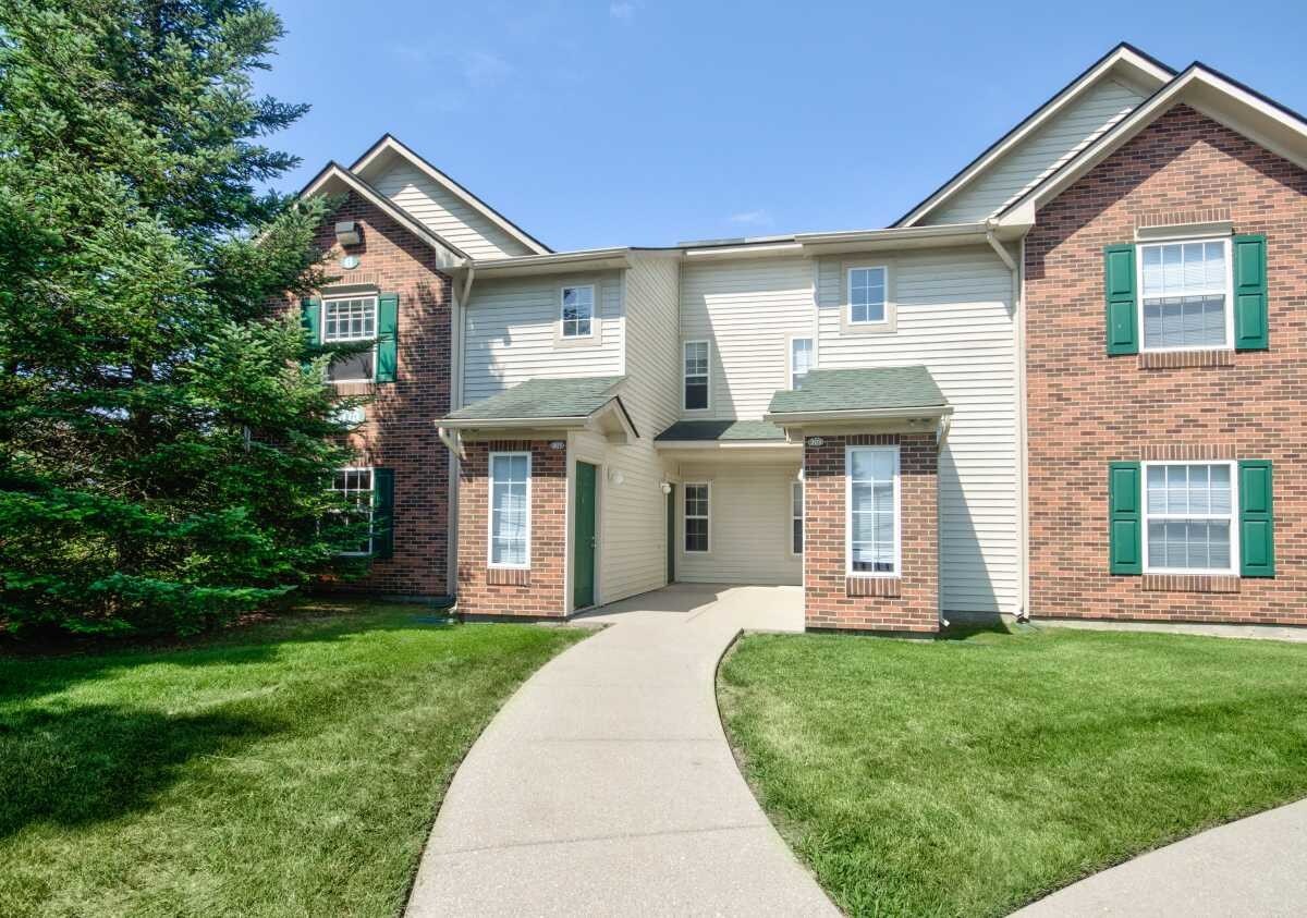 Lake Village Rochester Hills Apartments Rochester Hills, MI