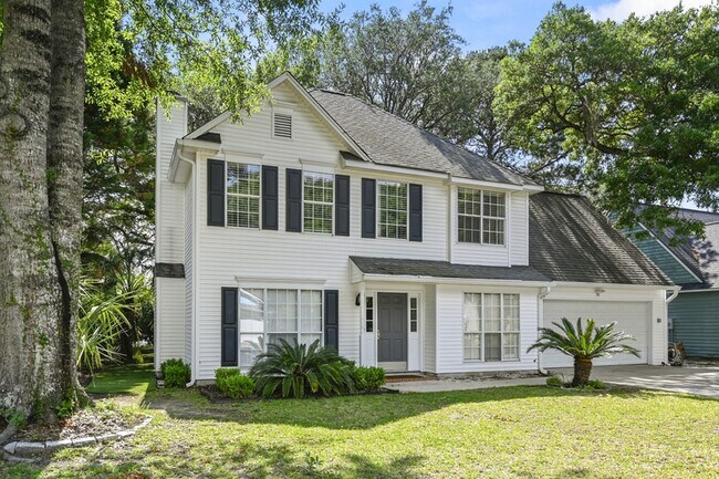Foto del edificio - 1382 Center Lake Dr