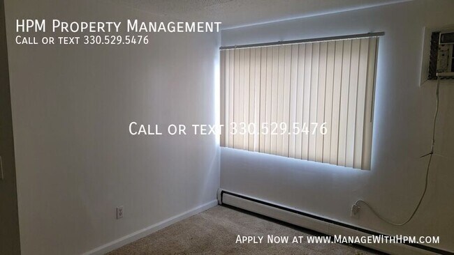 Foto del edificio - 719 E Waterloo Rd