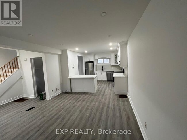 Building Photo - 5051 Huron St