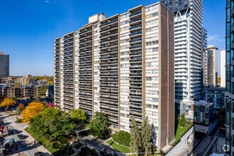 Building Photo - Algonquin Apartments