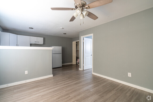 Living Room - Bristol Oaks Apartments