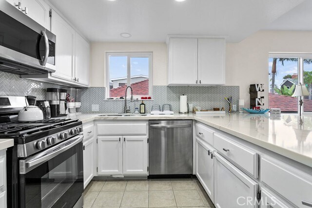 Building Photo - 119 40th St
