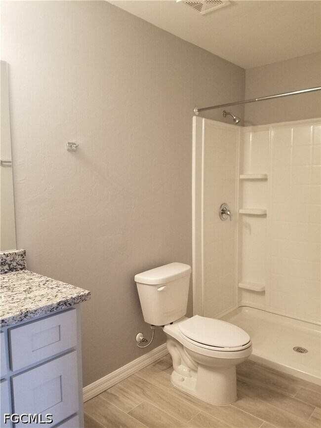 Foto del edificio - 8527 Agate St