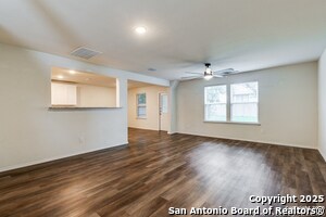 Foto del edificio - 7357 Littlefoot Ln