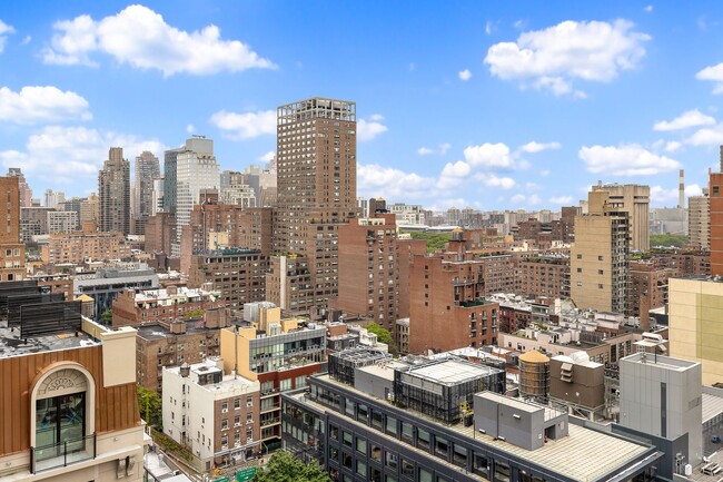 Foto del edificio - 303 E 60th St
