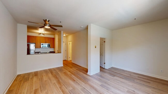 Interior Photo - 2000 Post