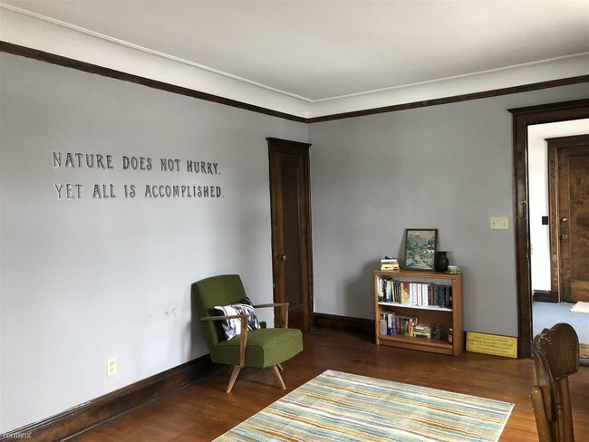 Building Photo - 2 br, 1 bath  - 1401 N 21st St Apt 4