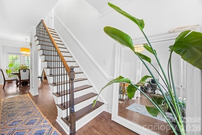 Building Photo - 124 Shorecrest Dr