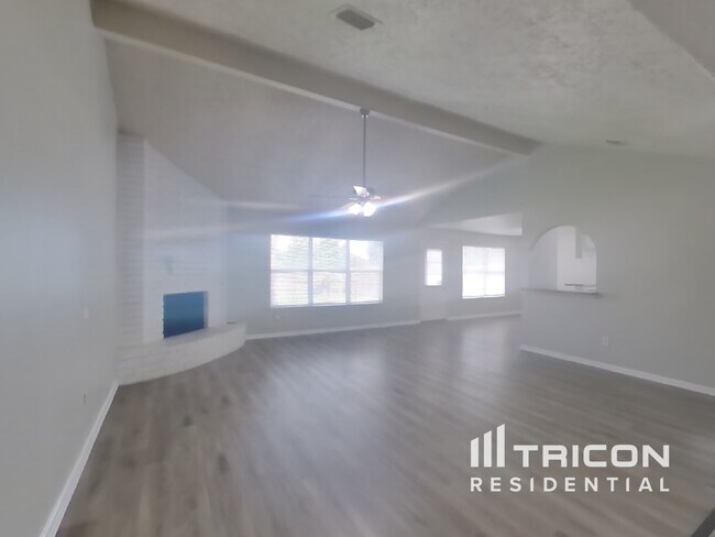 Foto del edificio - 1391 Tenderden Dr