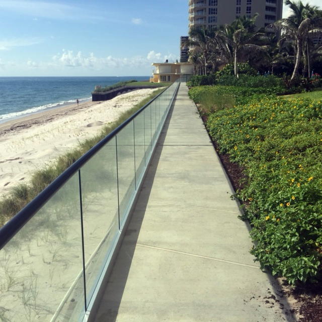 Building Photo - 5070 N Ocean Dr