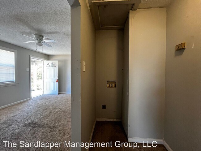 Foto del edificio - 2 br, 1 bath House - 5607 Aldrich Avenue