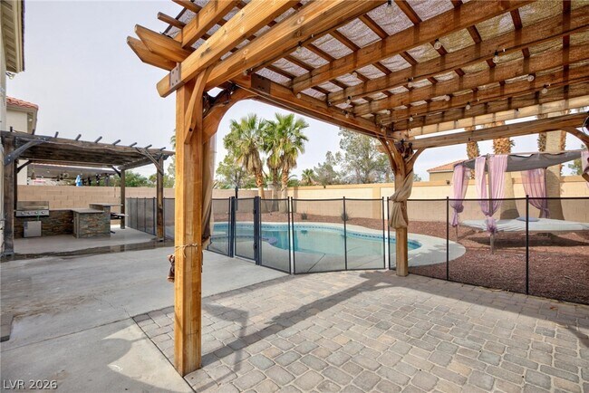 Foto del edificio - 8478 Prince of Tides Ct