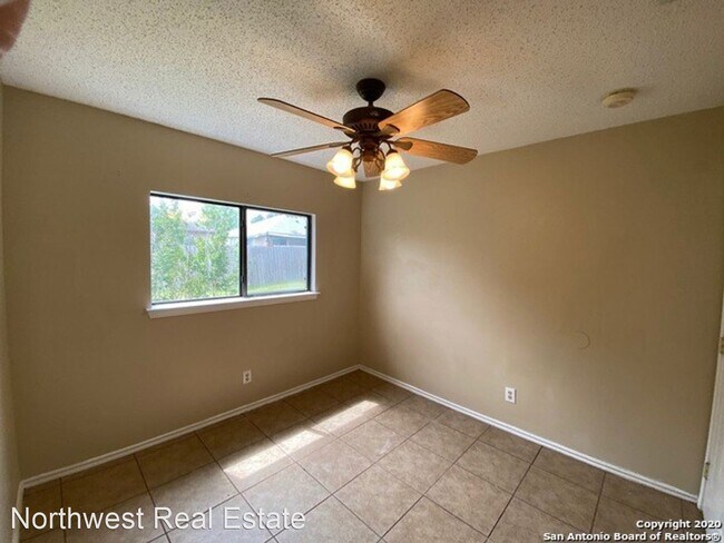 Building Photo - 2 br, 1 bath House - 6822 Canary Meadow
