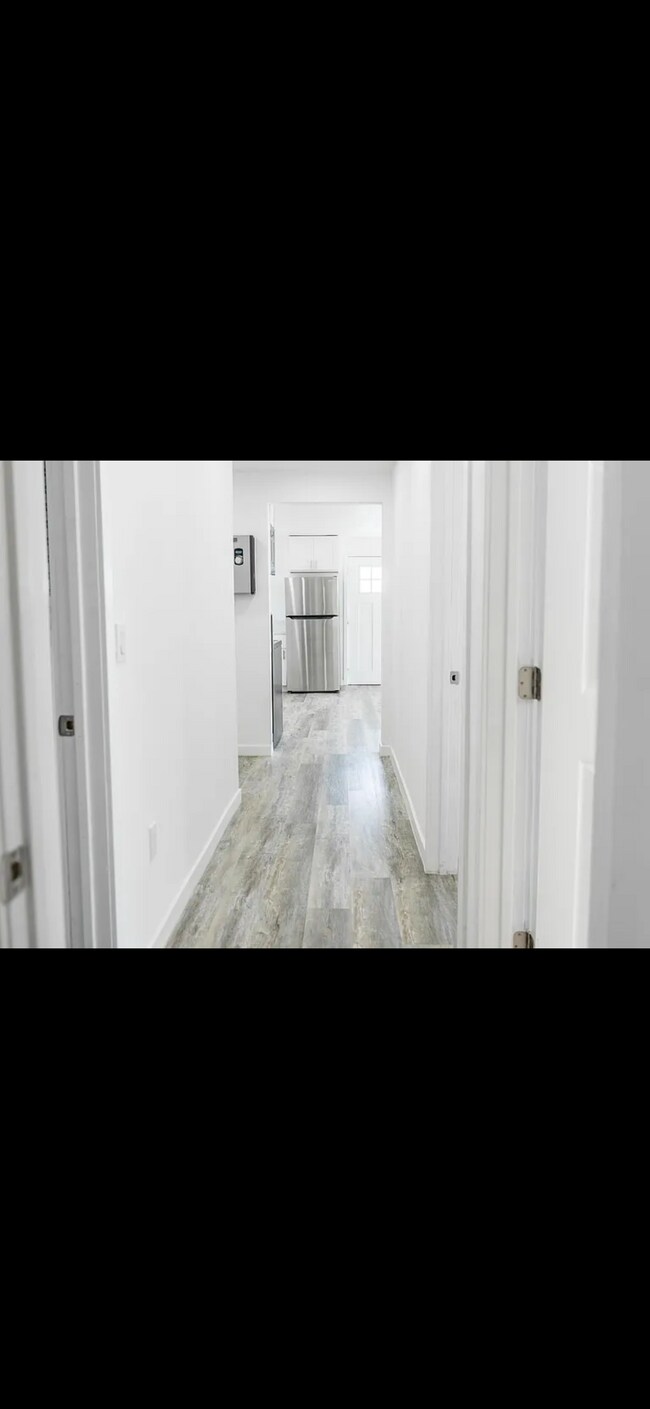 Foto del edificio - 8921 Cottonwood Ave