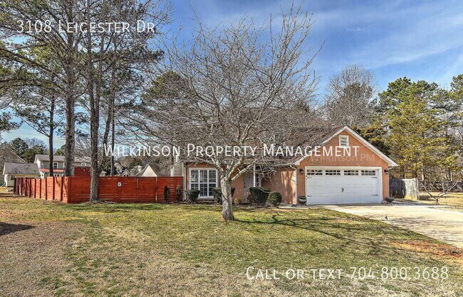 Foto del edificio - 3108 Leicester Dr