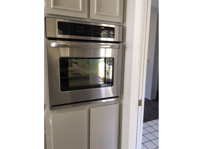 Foto del edificio - 3327 Parkhaven Ct