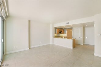 Building Photo - 222 Karen Ave