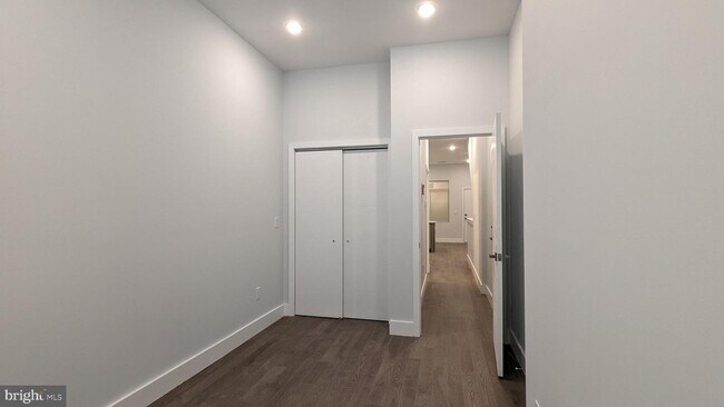 Foto del edificio - 2114 N Franklin St