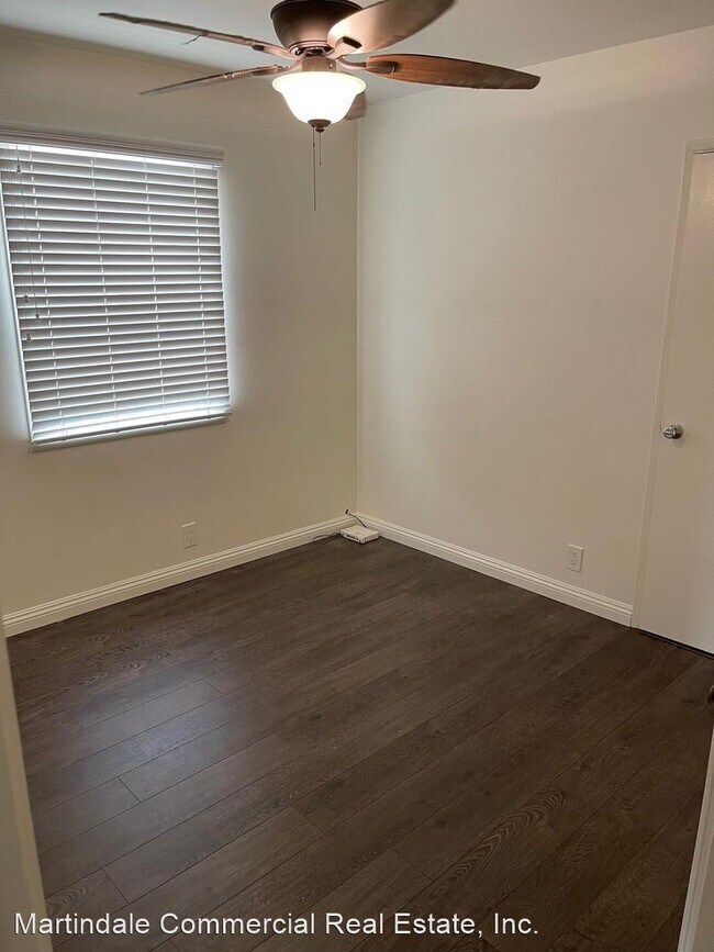 Foto del edificio - 3 br, 1 bath House - 965 Hollyvale Azusa