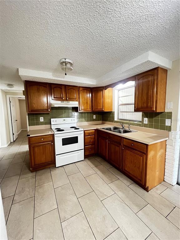 Foto del edificio - 5606 Mirada Dr