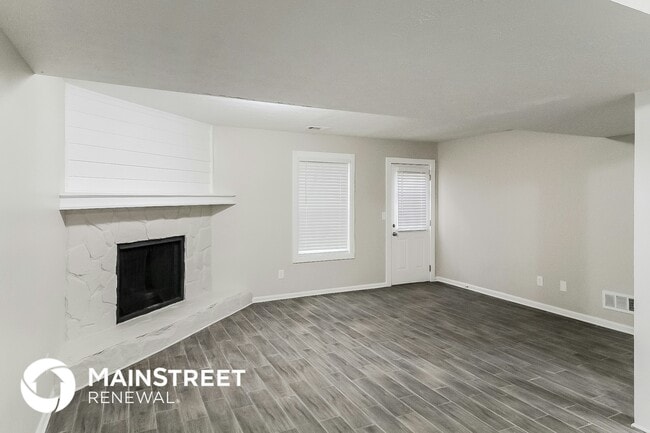Building Photo - 2626 Del Ridge Dr