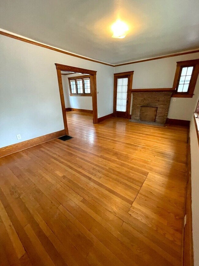 Foto del edificio - 914 Vaughn St