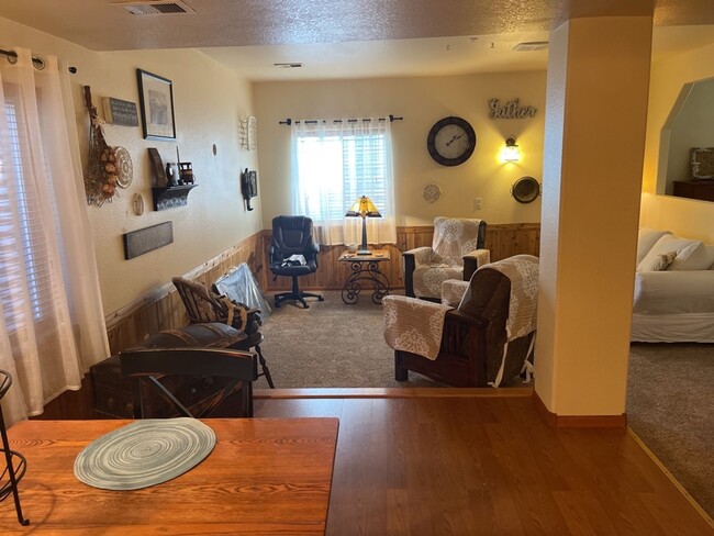 Building Photo - Studio Apartment