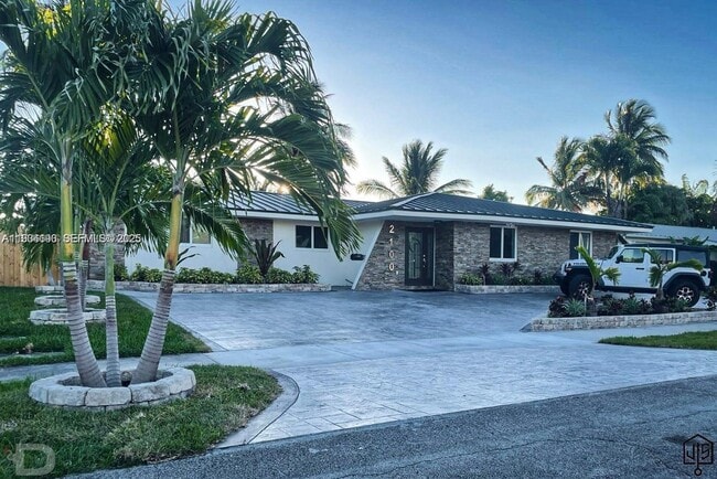 Foto del edificio - 2100 SW 100th Ave