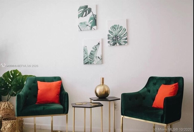 Foto del edificio - 1750 N Bayshore Dr