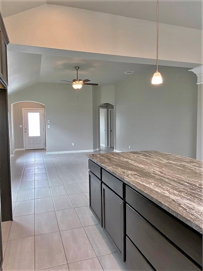 Building Photo - 6842 Witts Way