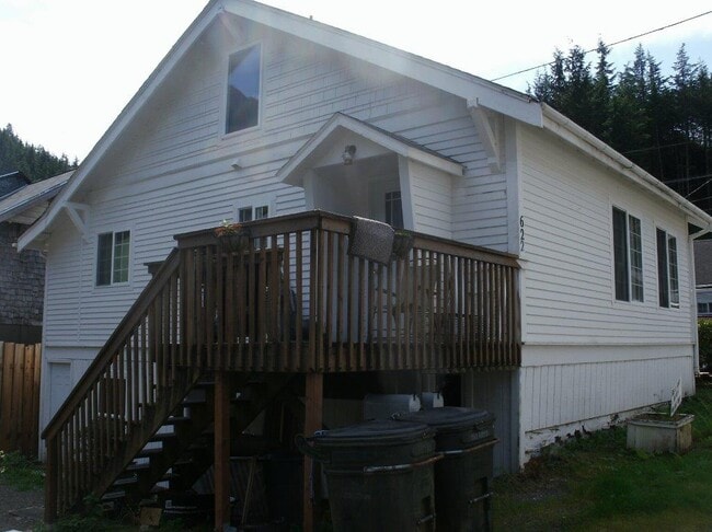 Building Photo - 622 Nickey Way