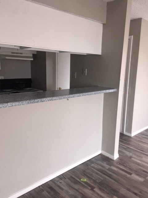 Foto del edificio - 5925 Callaston Ln