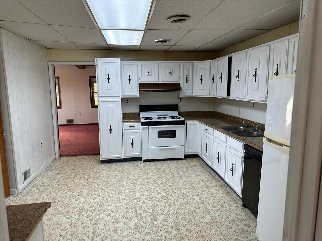 101 Main St Unit 2, Roebling, NJ 08554 Apartments in Roebling, NJ