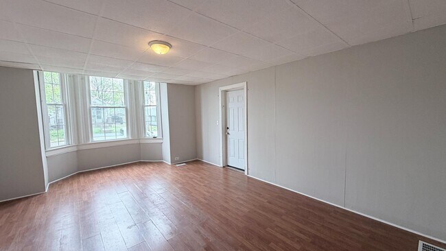 Foto del edificio - 410 N. Third Ave. - Unit B