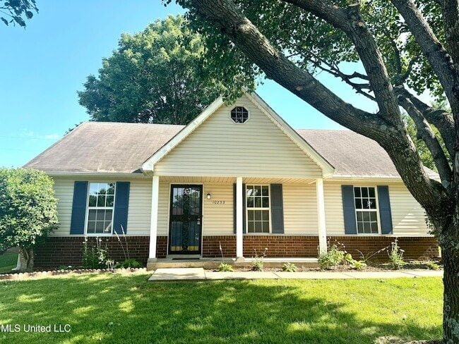 Photo - 10233 Curtis Dr House