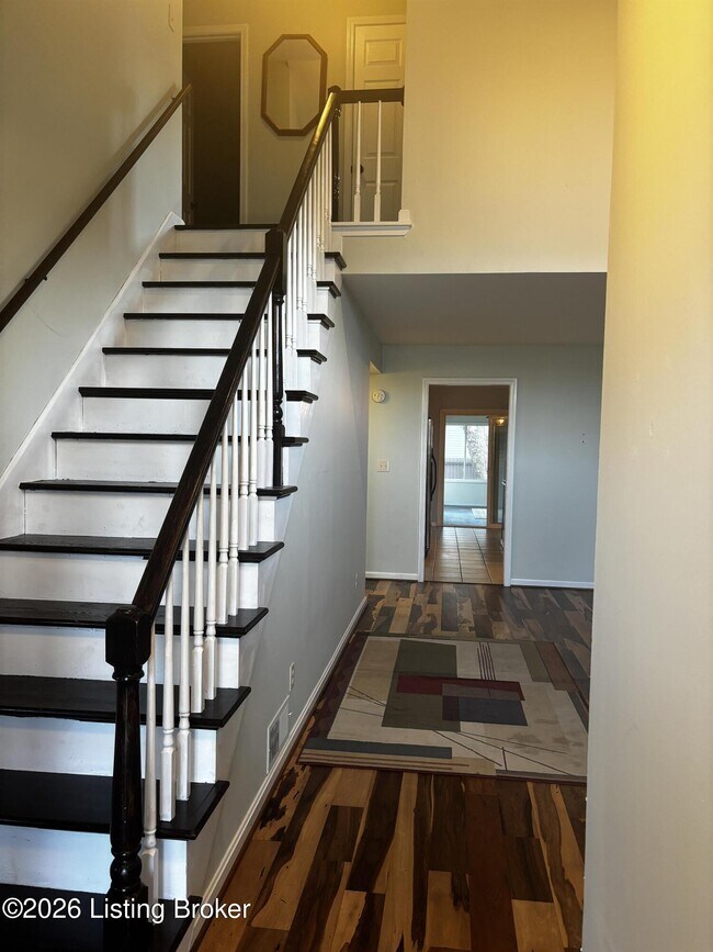 Foto del edificio - 8112 Cloudcroft Ln