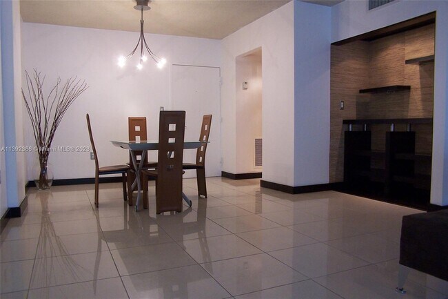 Foto del edificio - 800 West Ave