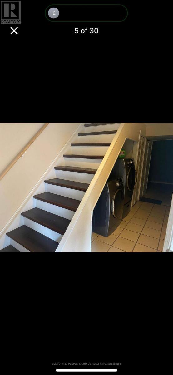 Photo du bâtiment - 10 Angus Rd