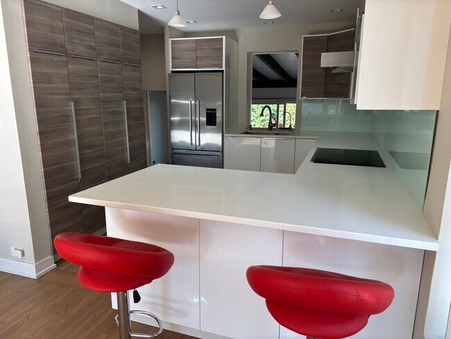 Foto del edificio - 5115 N Mobile Ave
