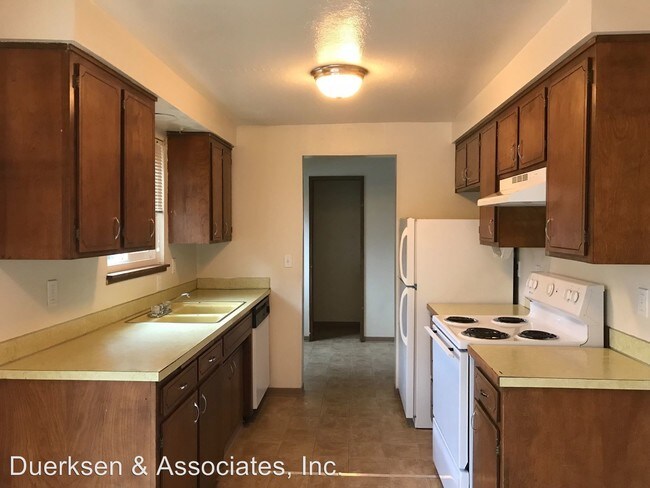 Foto del edificio - 619-621 SE Lilly Ave