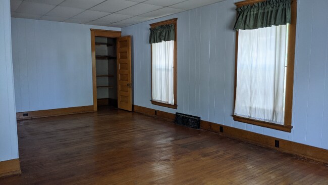 Foto del edificio - 307 Lincoln St