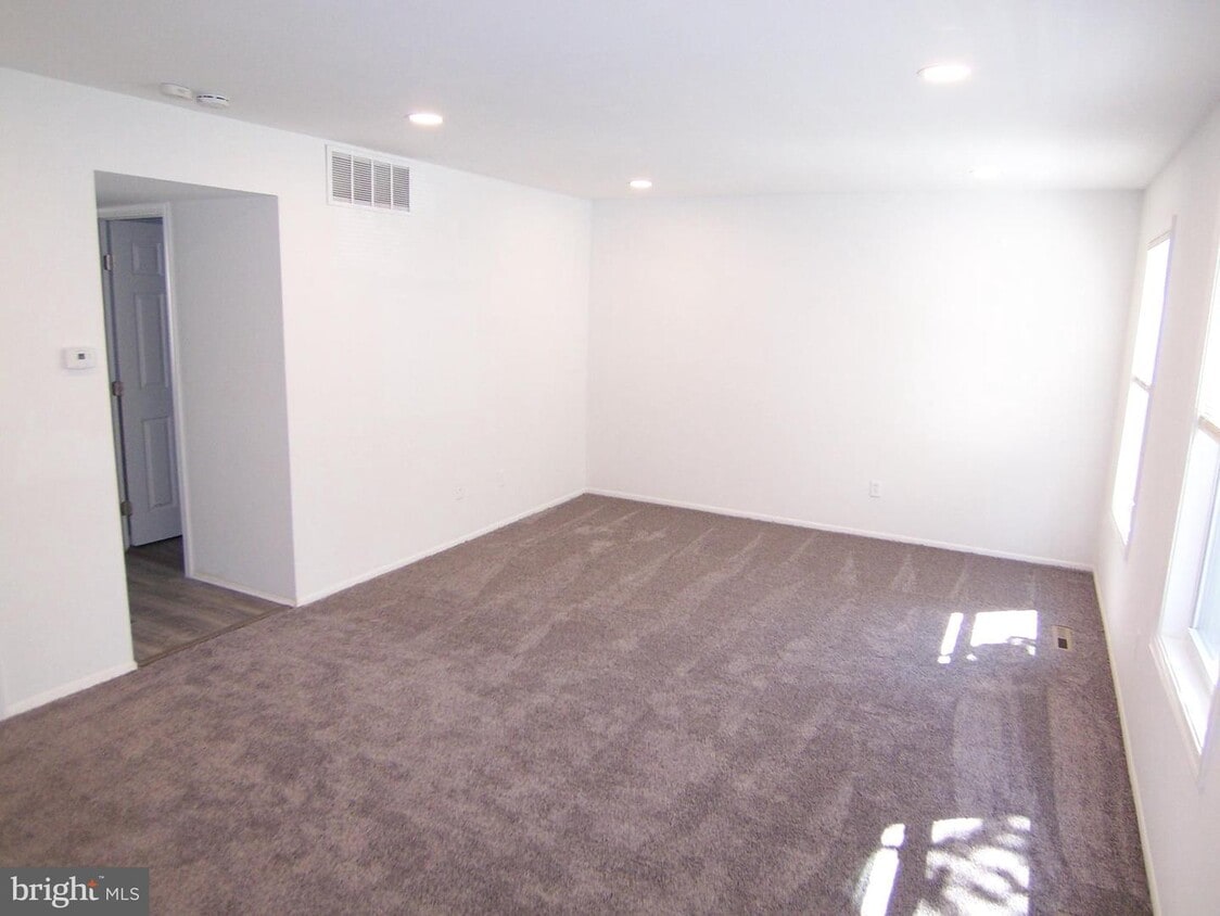 1469 Harford Square Dr, Edgewood, MD 21040 Townhome Rentals in