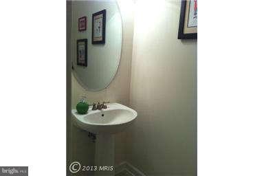 Foto del edificio - 621 Cobblestone Blvd