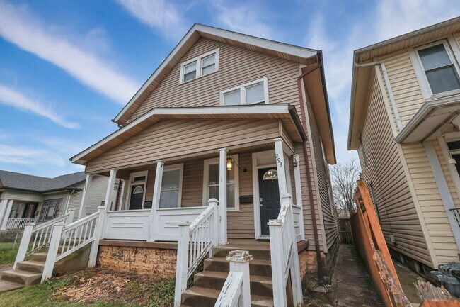 Foto del edificio - 293-295 Woodrow Ave