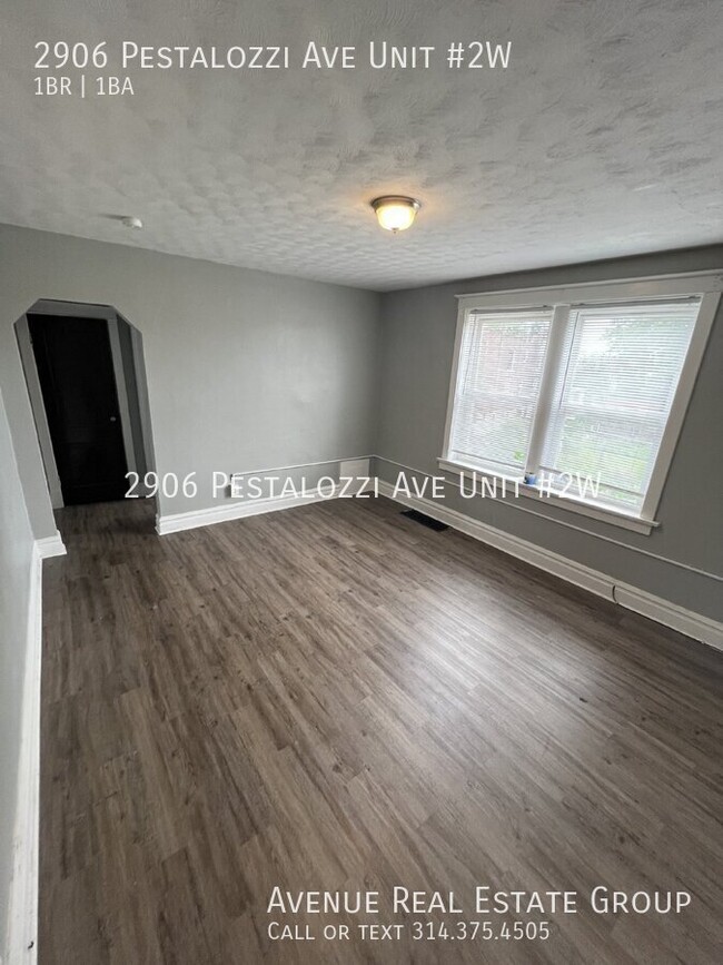 Building Photo - Charming 1-Bedroom Haven in St. Louis' Vib...